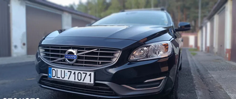 volvo dolnośląskie Volvo V60 cena 48000 przebieg: 219000, rok produkcji 2014 z Lubin